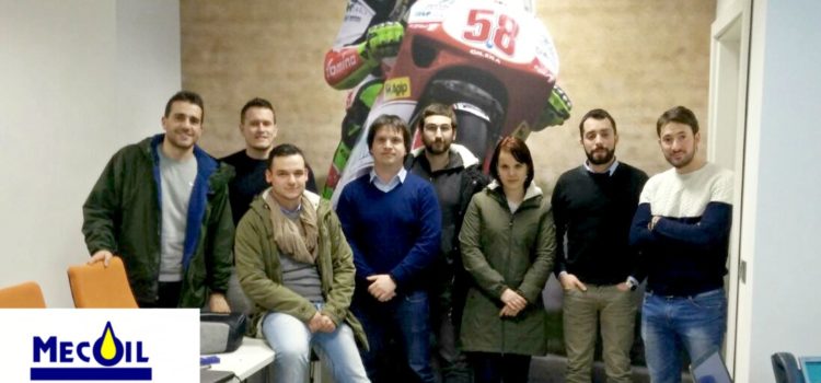 Mecoil introduce le analisi tribologiche su oli presso la Motorsport Experis Academy di Maranello